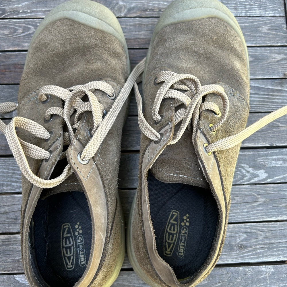 Keen Luft Cell lace shoes tan suede top